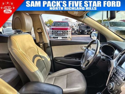Used 2017 Hyundai Santa Fe Sport 2.0T w/ Cargo Package AWD/4WD image 18