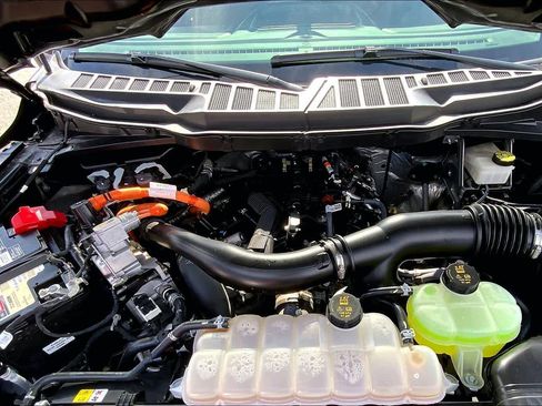 Used 2024 Ford F150 XLT w/ Mobile Office Package image 28