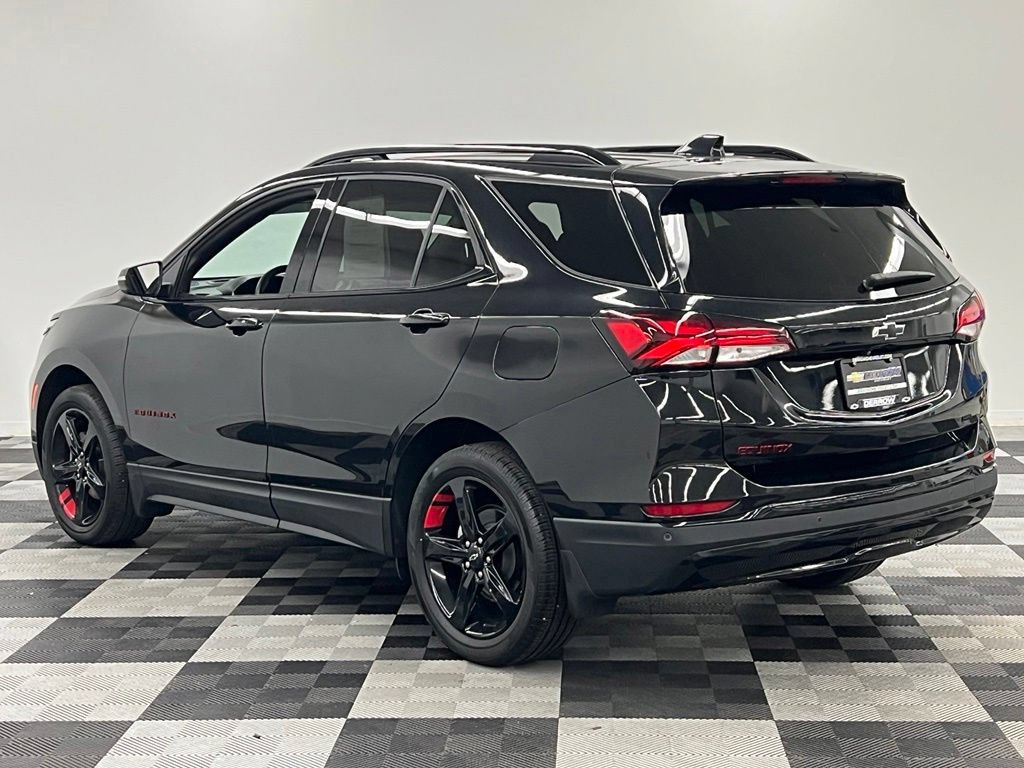 Used 2024 Chevrolet Equinox Premier w/ Redline Edition AWD/4WD image 5