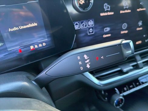 New 2026 Chevrolet Equinox EV LT image 10