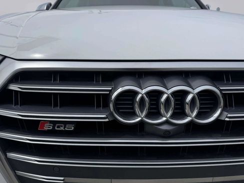 Used 2018 Audi SQ5 Prestige w/ Prestige Package AWD/4WD image 10