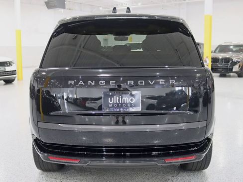 Used 2025 Land Rover Range Rover SE AWD/4WD image 14