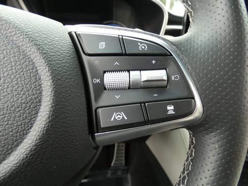 Used 2023 Genesis G70 2.0T w/ Sport Prestige Package image 62