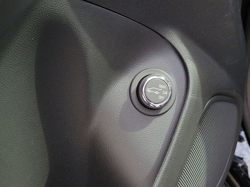New 2026 Buick Encore GX Sport Touring AWD/4WD image 18