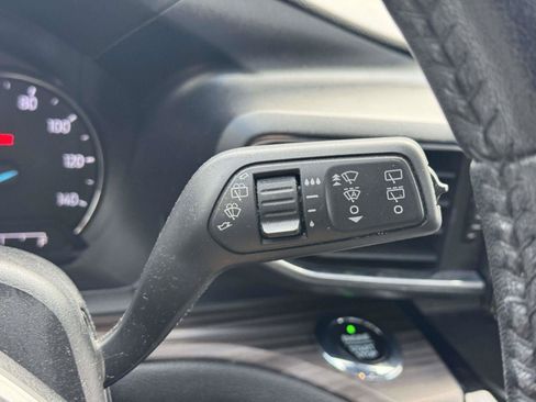 Used 2021 Ford Explorer Limited w/ Equipment Group 301A AWD/4WD image 24