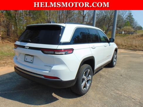 New 2026 Jeep Grand Cherokee Limited AWD/4WD image 18