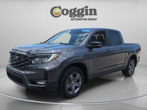 Certified 2024 Honda Ridgeline TrailSport image 1