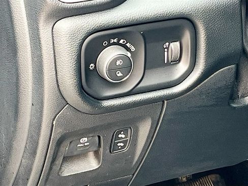 Used 2021 RAM 1500 Big Horn AWD/4WD image 10