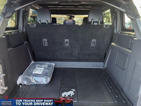 Used 2024 Ford Bronco Raptor w/ Interior Carbon Fiber Pack 6 AWD/4WD image 8
