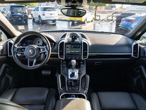 Used 2016 Porsche Cayenne S w/ Premium Plus Package image 18
