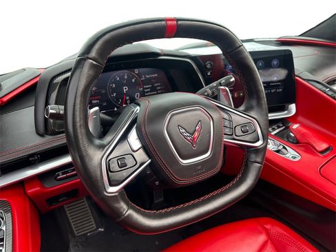 Used 2022 Chevrolet Corvette Stingray Premium Conv w/ Z51 Performance Package image 13