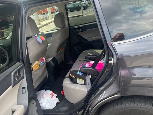 Used 2014 Subaru Forester 2.5i Limited w/ Protection Package #2 AWD/4WD image 2