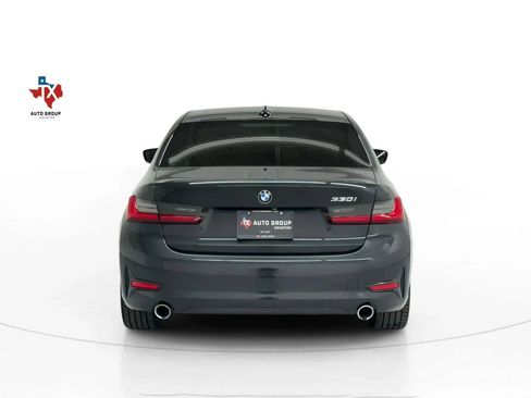 Used 2021 BMW 330i Sedan w/ Convenience Package image 9