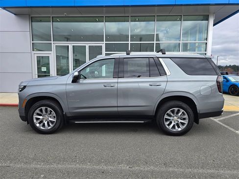 New 2026 Chevrolet Tahoe Premier w/ Sun And Tow Package image 2