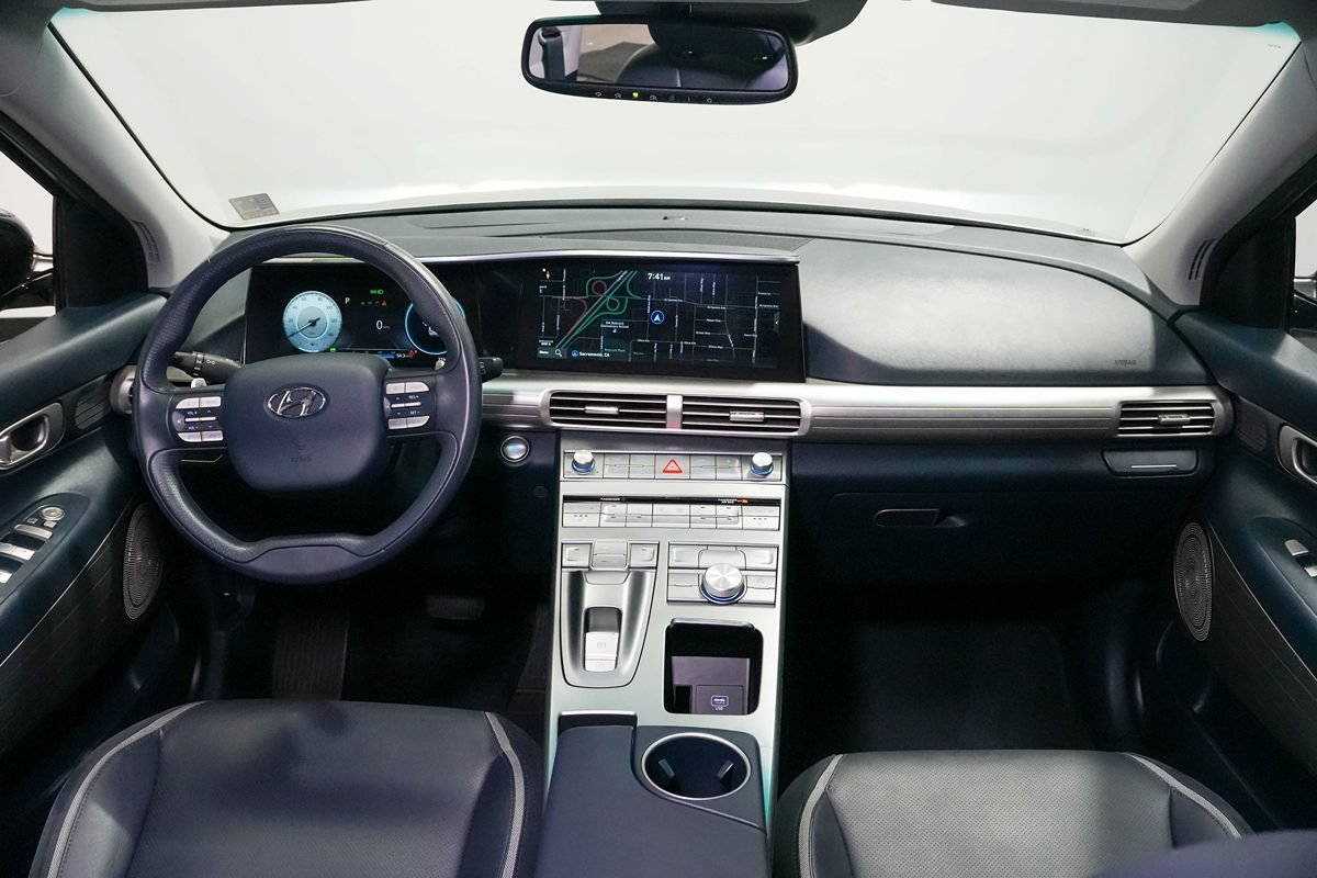 Used 2023 Hyundai Nexo Blue FWD image 23