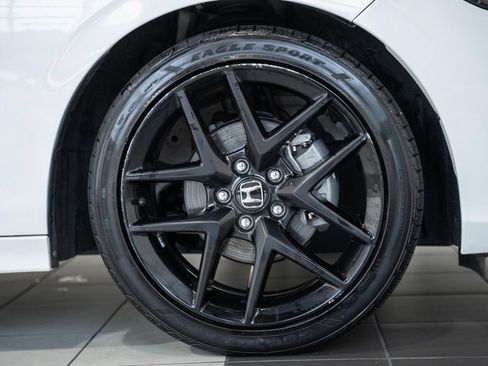 Used 2024 Honda Civic Sport image 13