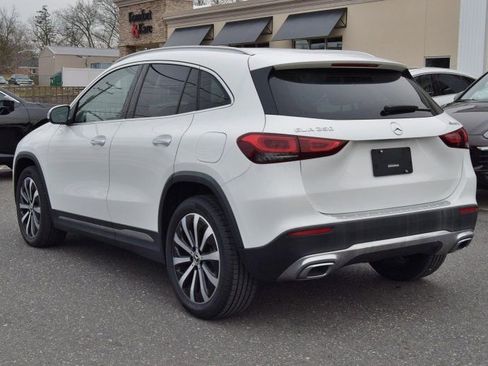 Used 2021 Mercedes-Benz GLA 250 4MATIC image 4
