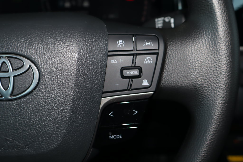 Used 2026 Toyota Camry LE FWD image 19