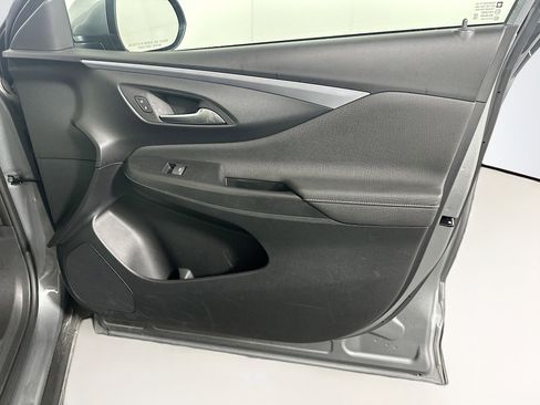 Used 2025 Buick Envista Preferred image 31