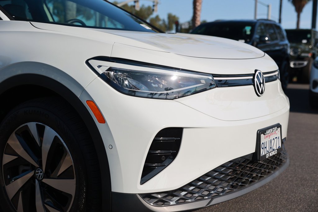 Used 2023 Volkswagen ID.4 Pro RWD image 9