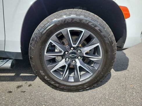 Used 2021 Chevrolet Tahoe Z71 AWD/4WD image 8