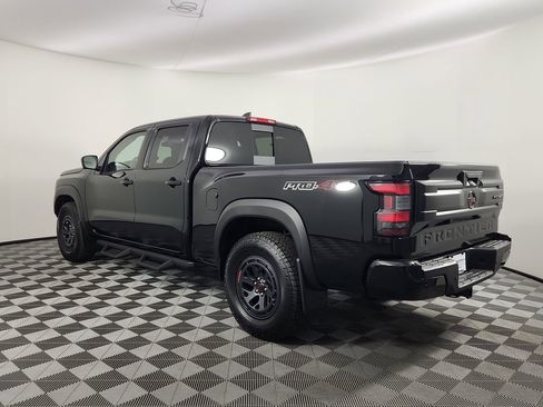 New 2026 Nissan Frontier PRO-4X w/ Pro-4x Convenience Package image 3