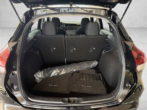 Used 2024 Nissan Kicks S FWD image 19