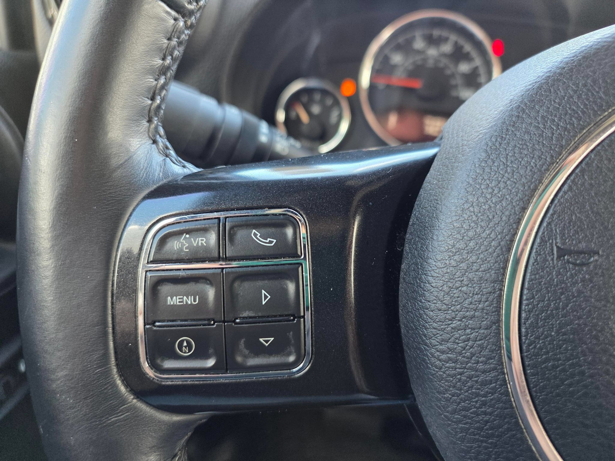 Used 2017 Jeep Wrangler Unlimited Rubicon AWD/4WD image 17