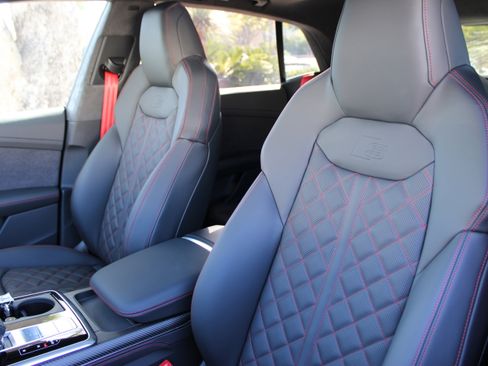 New 2026 Audi SQ8 Prestige image 19