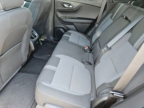 Used 2025 Chevrolet Blazer LT AWD/4WD image 12