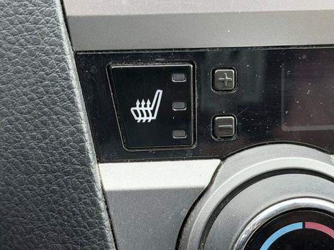 Used 2015 Subaru Outback 2.5i Limited image 33