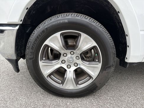 Used 2022 RAM 1500 Laramie image 12