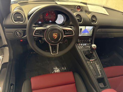 Certified 2024 Porsche 718 Cayman S RWD image 5