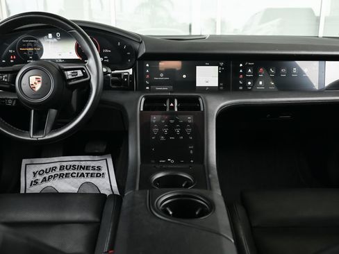 Used 2022 Porsche Taycan 4S AWD/4WD image 31