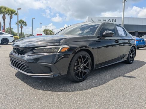 Used 2023 Honda Civic Sport image 8