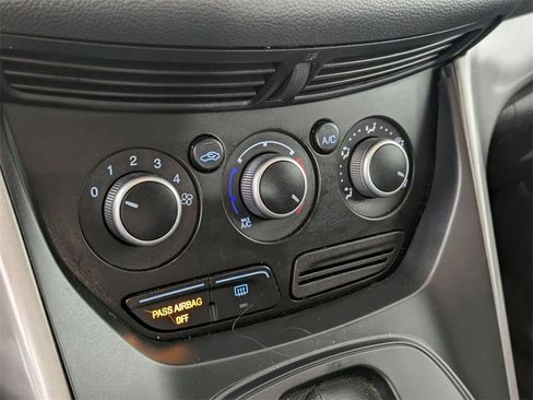 Used 2016 Ford Escape SE image 20