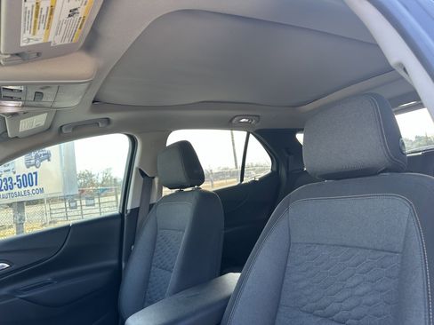 Used 2018 Chevrolet Equinox LT w/ Sun & Infotainment Package image 14