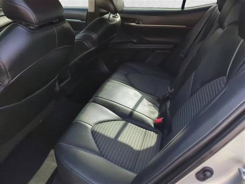 Certified 2021 Toyota Camry SE FWD image 10