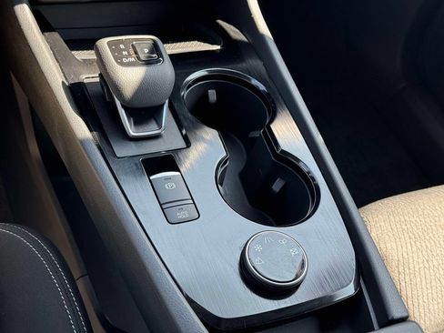 Certified 2026 Nissan Rogue SV AWD/4WD image 28