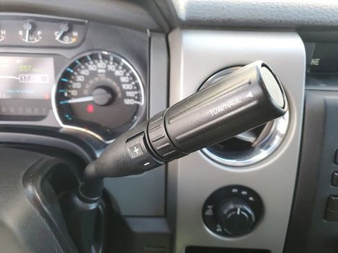 Used 2012 Ford F150 XLT w/ XLT Chrome Pkg image 21