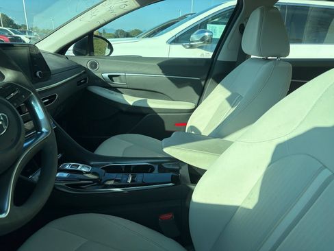 Used 2021 Hyundai Sonata Blue FWD image 7