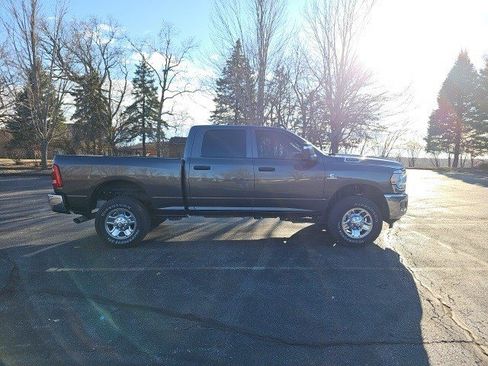 Used 2024 RAM 2500 Tradesman w/ Towing Technology Group image 6