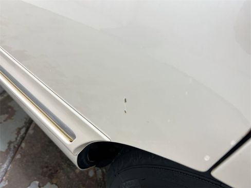 Used 1999 Cadillac De Ville D'Elegance image 31