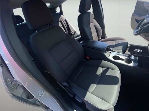 Used 2016 Chevrolet Malibu LS FWD image 8