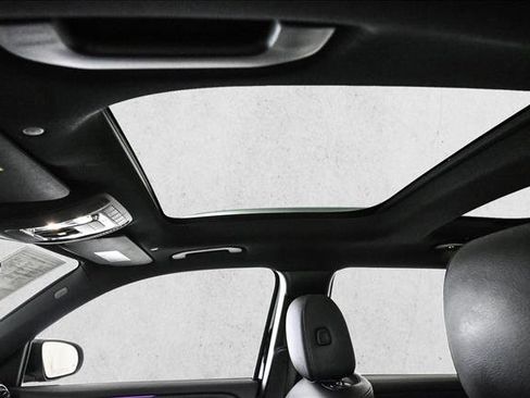 Certified 2023 Mercedes-Benz GLB 250 GLB 250 w/ Premium Package image 17