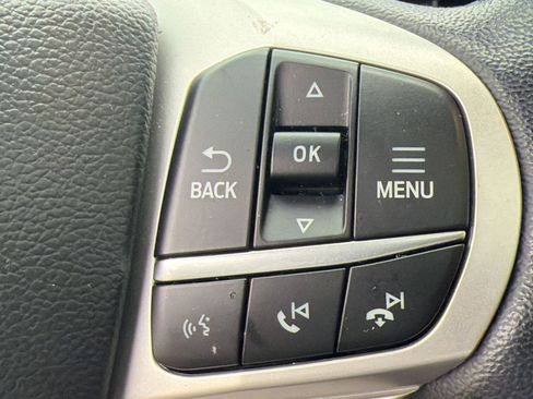 Used 2023 Ford Explorer Limited w/ Limited Technology Package image 19