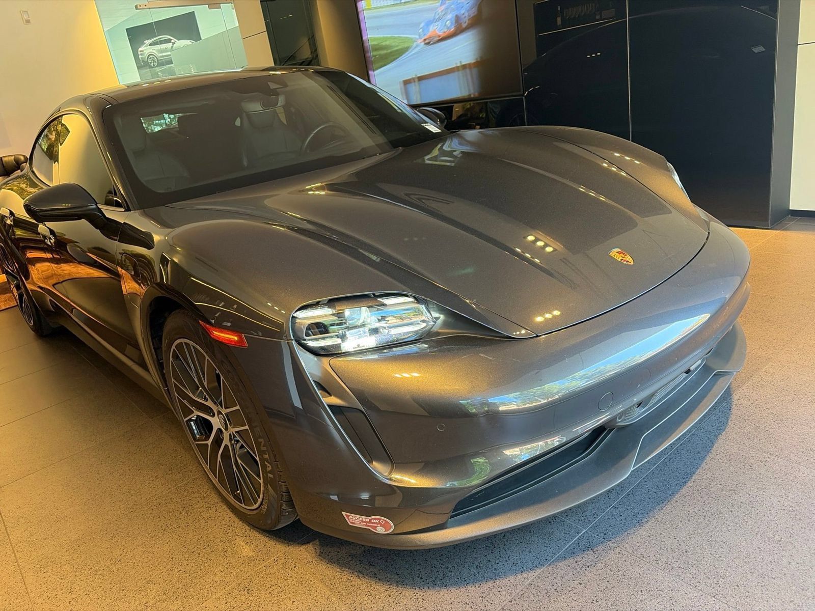 Certified 2023 Porsche Taycan RWD image 3