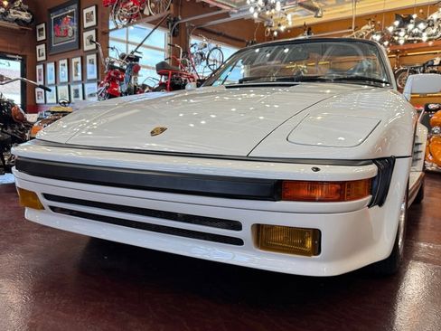 Used 1987 Porsche 911 Carrera image 20