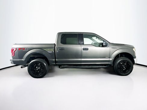 Used 2015 Ford F150 XLT w/ Equipment Group 301A Mid AWD/4WD image 10