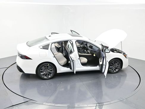 New 2026 Nissan Sentra SL image 25